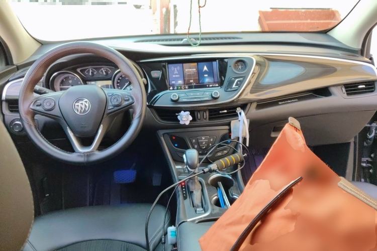 Used Buick Envision 2020 20T Two-Wheel Drive Leading Version Center Console