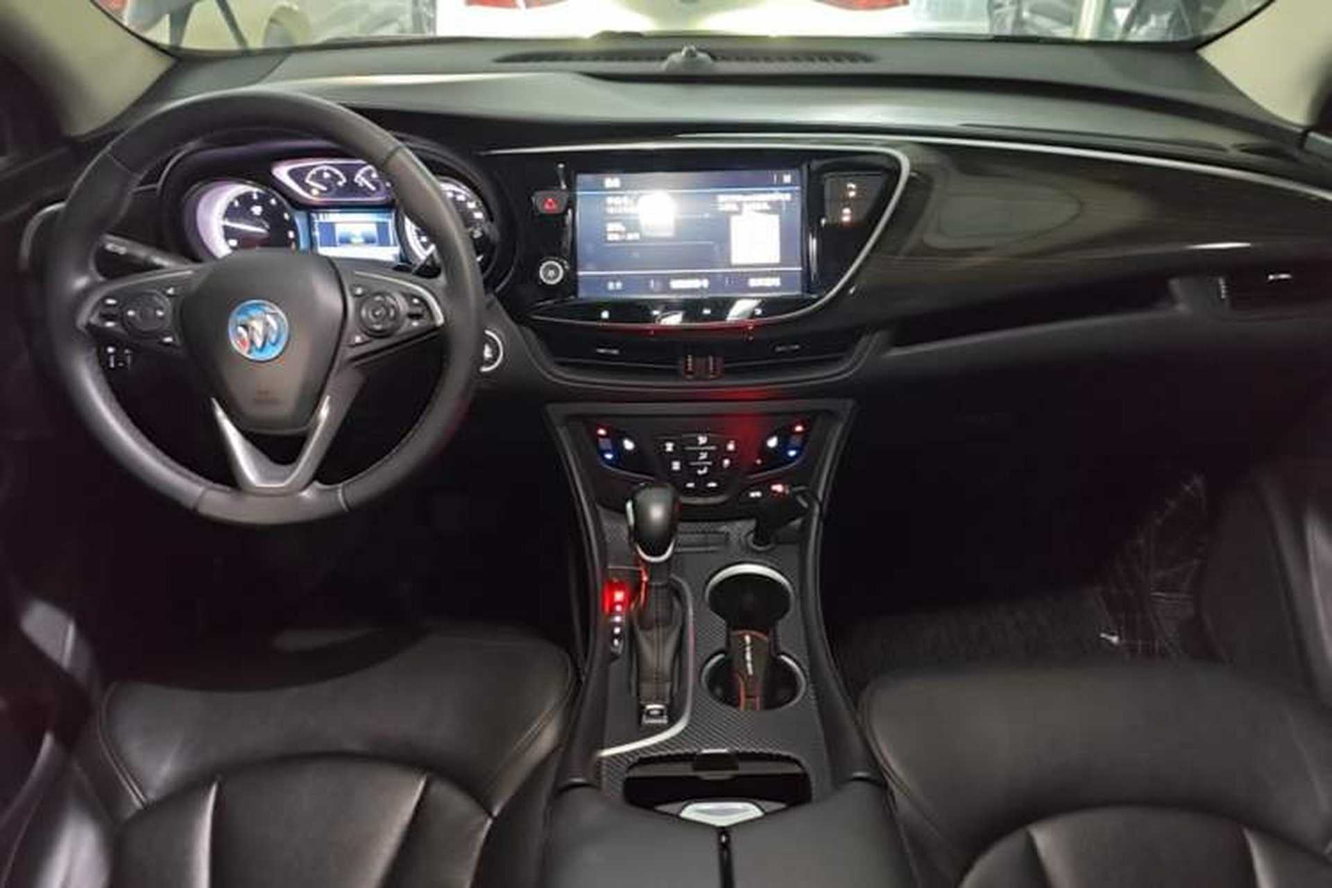 Used Buick Envision 2020 20T Two-Wheel Drive Elite Version Center Console
