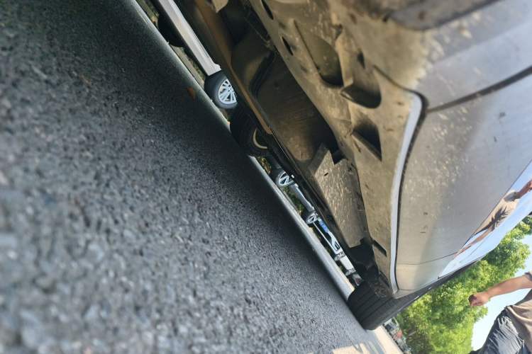 Used Buick Envision 2020 20T Two-Wheel Drive Leading Version Chassis Front Left