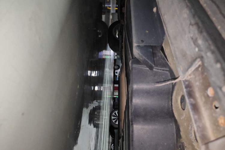 Used Buick Envision 2020 28T Four-Wheel Drive Luxury Version Chassis Rear Left