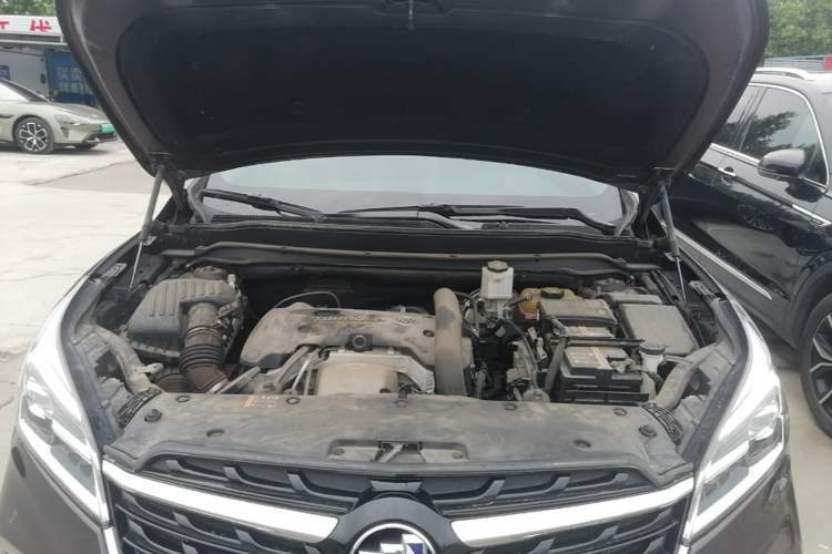Used Buick Envision 2020 28T Four-Wheel Drive Elite Version Engine Bay