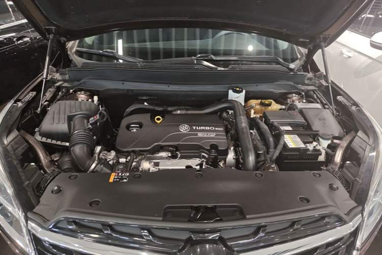 Used Buick Envision 2020 20T Two-Wheel Drive Leading Version Engine Bay