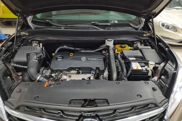 Used Buick Envision 2020 20T Two-Wheel Drive Leading Version Engine Bay