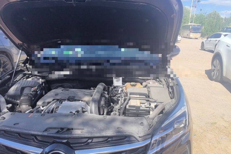 Used Buick Envision 2020 28T Four-Wheel Drive Elite Version Engine Bay Left