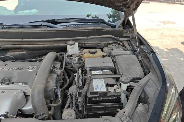 Used Buick Envision 2020 28T Four-Wheel Drive Elite Version Engine Bay Left