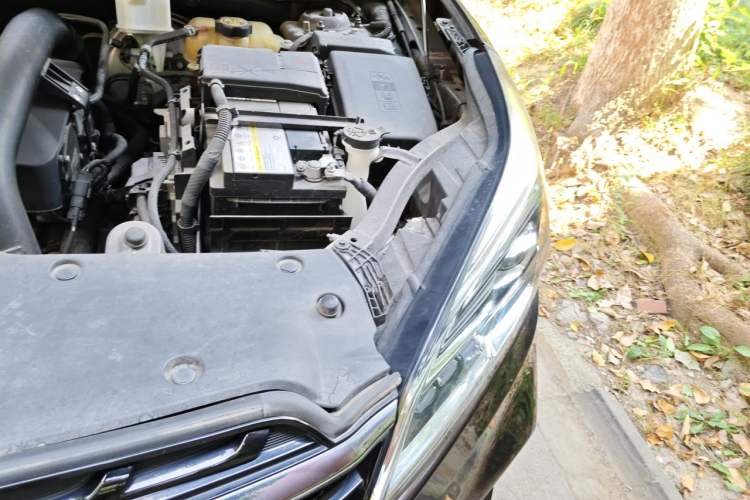Used Buick Envision 2020 28T Four-Wheel Drive Elite Version Engine Bay Left
