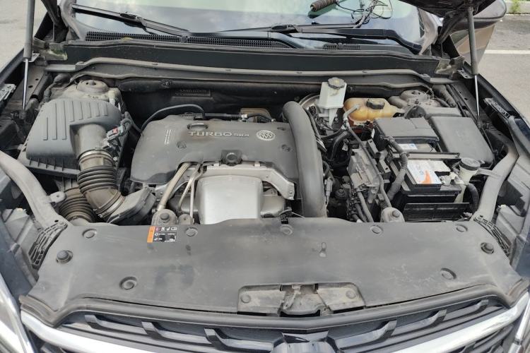 Used Buick Envision 2020 28T Four-Wheel Drive Elite Version Engine Bay