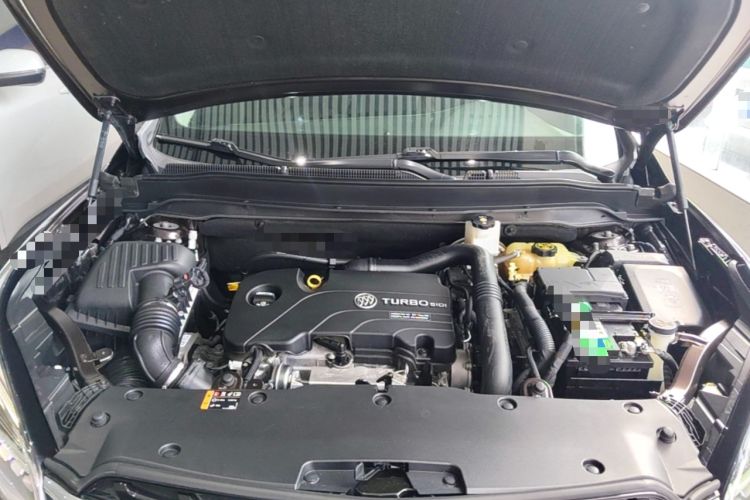 Used Buick Envision 2020 20T Two-Wheel Drive Elite Version Engine Bay