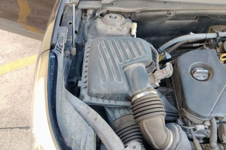 Used Buick Envision 2020 20T Two-Wheel Drive Leading Version Engine Bay Right