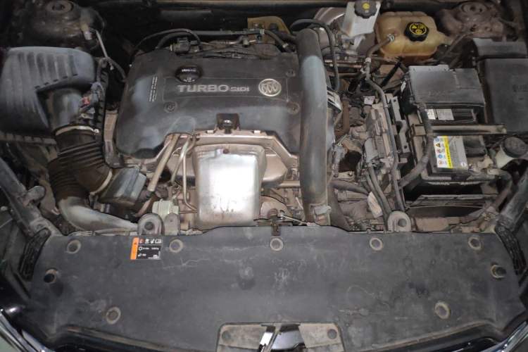 Used Buick Envision 2020 28T Four-Wheel Drive Luxury Version Engine Bay