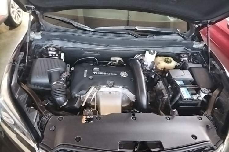 Used Buick Envision 2020 28T Four-Wheel Drive Elite Version Engine Bay