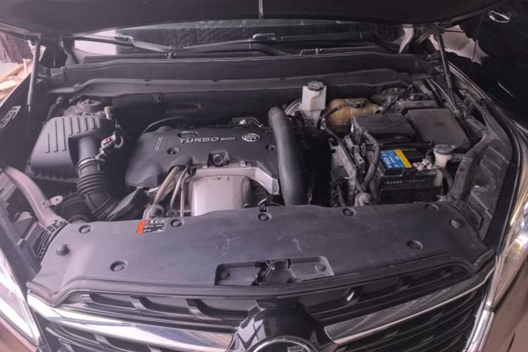 Used Buick Envision 2020 28T Four-Wheel Drive Luxury Version Engine Bay