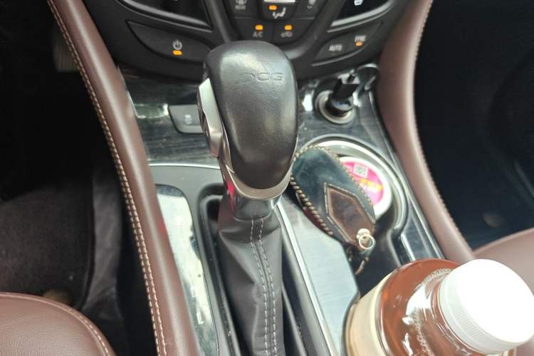 Used Buick Envision 2020 20T Two-Wheel Drive Luxury Model Gear Lever