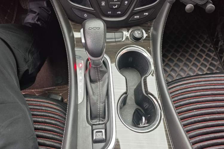 Used Buick Envision 2020 20T Two-Wheel Drive Leading Version Gear Lever