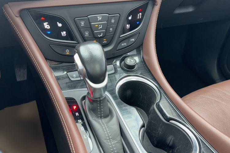 Used Buick Envision 2020 20T Two-Wheel Drive Luxury Model Gear Lever