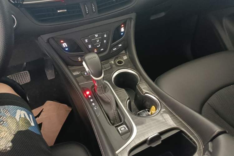 Used Buick Envision 2020 20T Two-Wheel Drive Leading Version Gear Lever