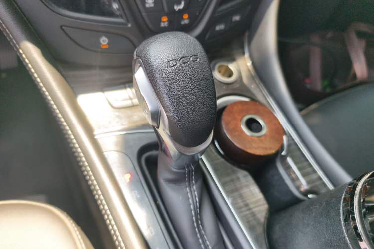 Used Buick Envision 2020 20T Two-Wheel Drive Leading Version Gear Lever