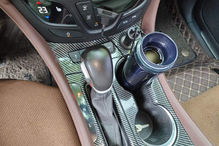 Used Buick Envision 2020 28T Four-Wheel Drive Elite Version Gear Lever