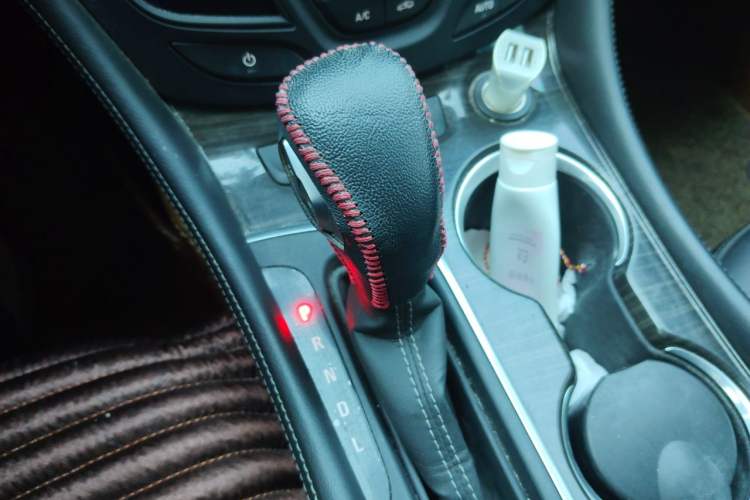 Used Buick Envision 2020 20T Two-Wheel Drive Elite Version Gear Lever