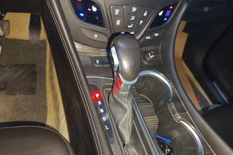 Used Buick Envision 2020 20T Two-Wheel Drive Elite Version Gear Lever
