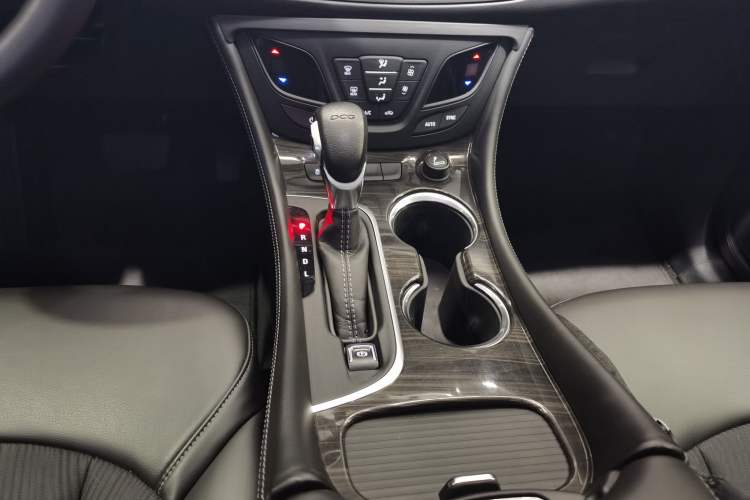 Used Buick Envision 2020 20T Two-Wheel Drive Leading Version Gear Lever