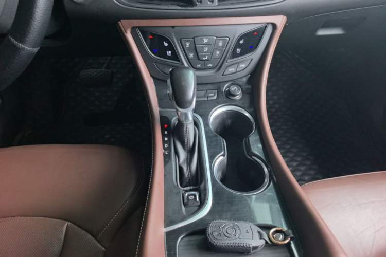 Used Buick Envision 2020 28T Four-Wheel Drive Luxury Version Gear Lever