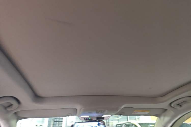 Used Buick Envision 2020 28T Four-Wheel Drive Elite Version Headliner