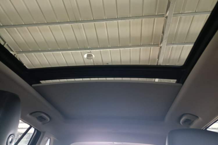 Used Buick Envision 2020 20T Two-Wheel Drive Leading Version Headliner