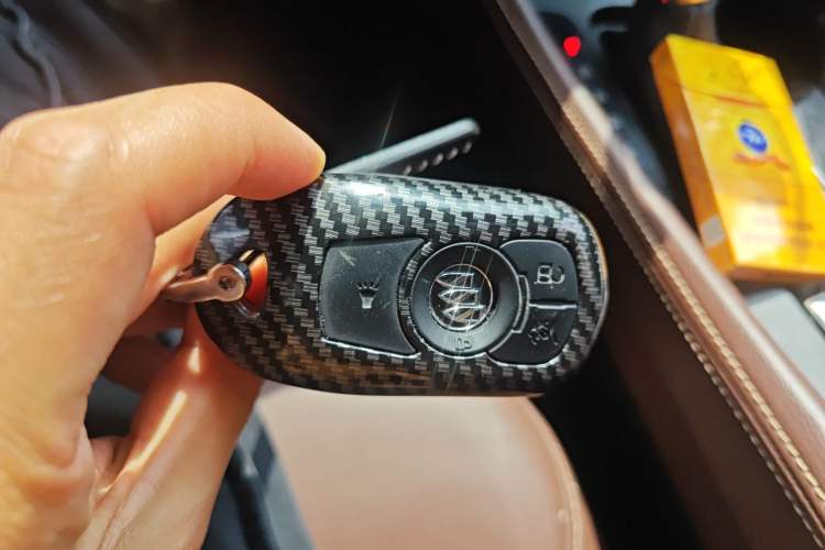 Used Buick Envision 2020 20T Two-Wheel Drive Luxury Model Interior 1