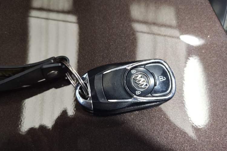 Used Buick Envision 2020 20T Two-Wheel Drive Leading Version Interior 1