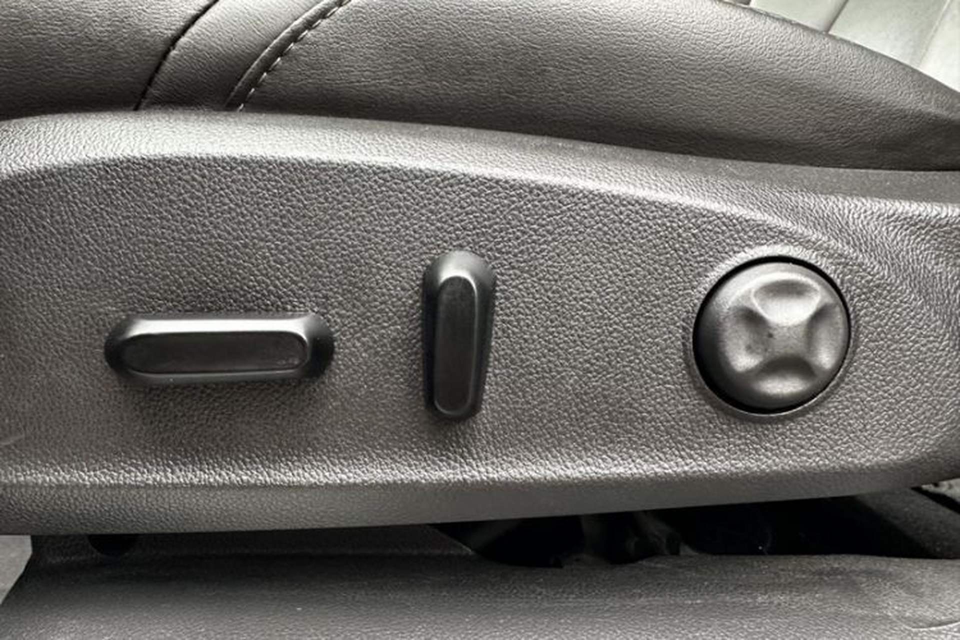 Used Buick Envision 2020 20T Two-Wheel Drive Elite Version Interior 12
