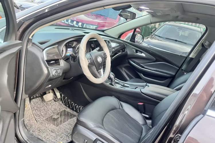 Used Buick Envision 2020 20T Two-Wheel Drive Leading Version Interior 2