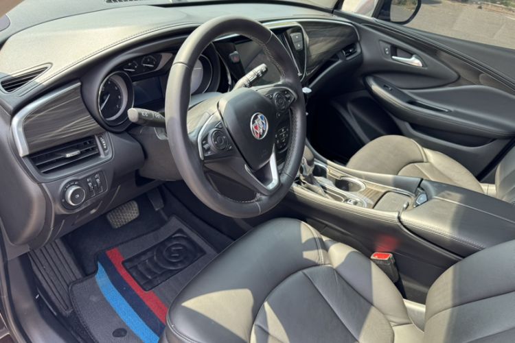 Used Buick Envision 2020 20T Two-Wheel Drive Elite Version Interior 3