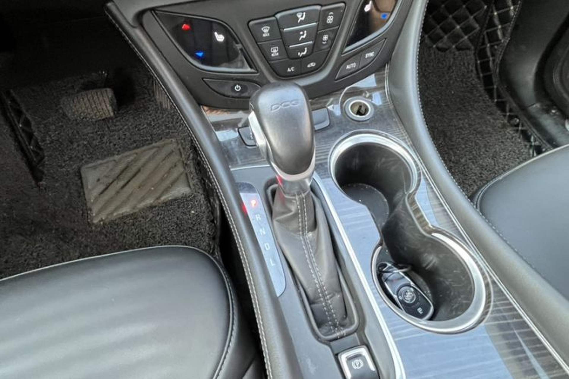 Used Buick Envision 2020 20T Two-Wheel Drive Elite Version Interior 5