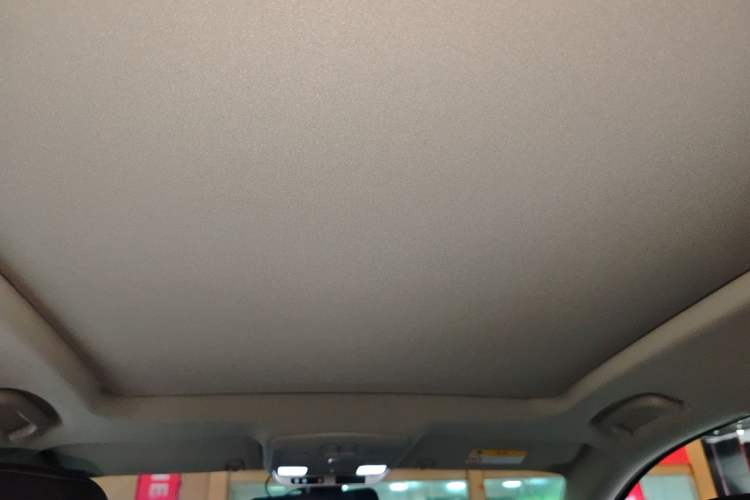 Used Buick Envision 2020 20T Two-Wheel Drive Leading Version Interior 6
