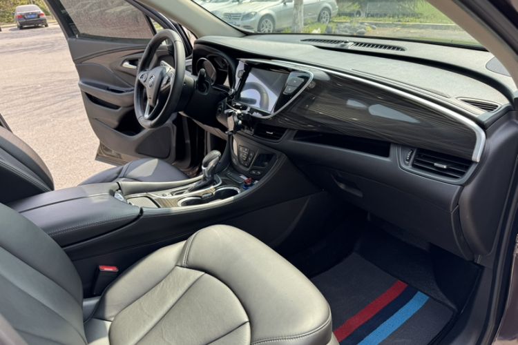 Used Buick Envision 2020 20T Two-Wheel Drive Elite Version Interior 8