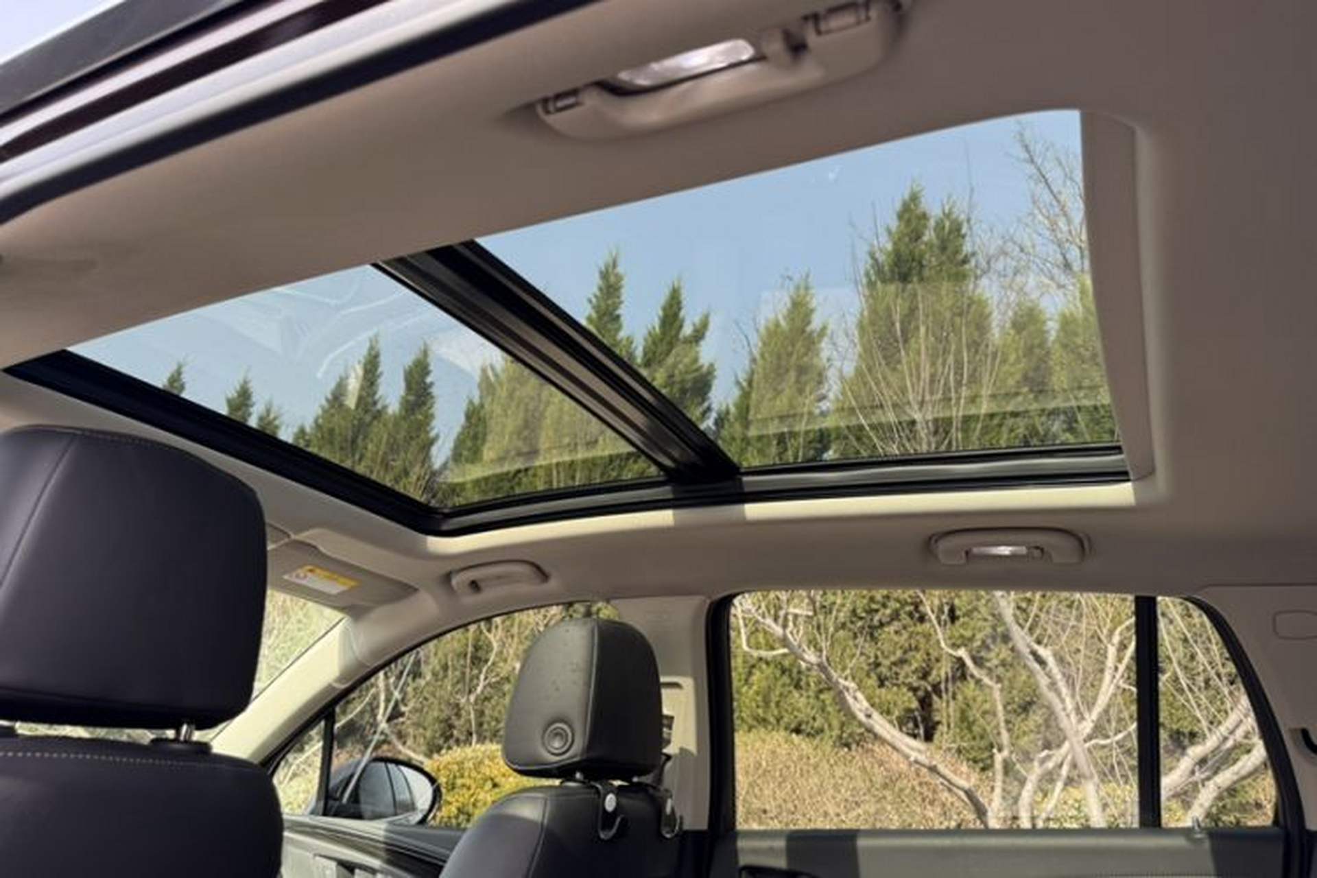 Used Buick Envision 2020 20T Two-Wheel Drive Elite Version Interior 9