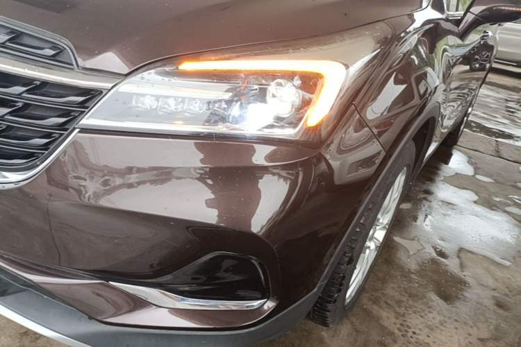 Used Buick Envision 2020 28T Four-Wheel Drive Elite Version Left Front Headlight