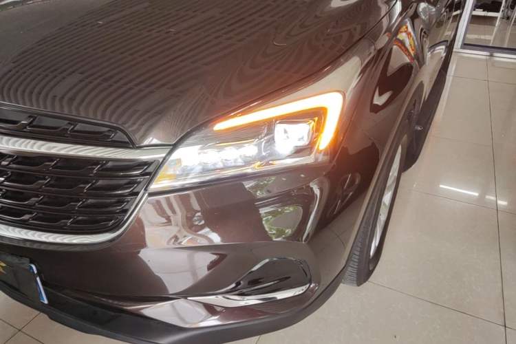 Used Buick Envision 2020 20T Two-Wheel Drive Luxury Model Left Front Headlight