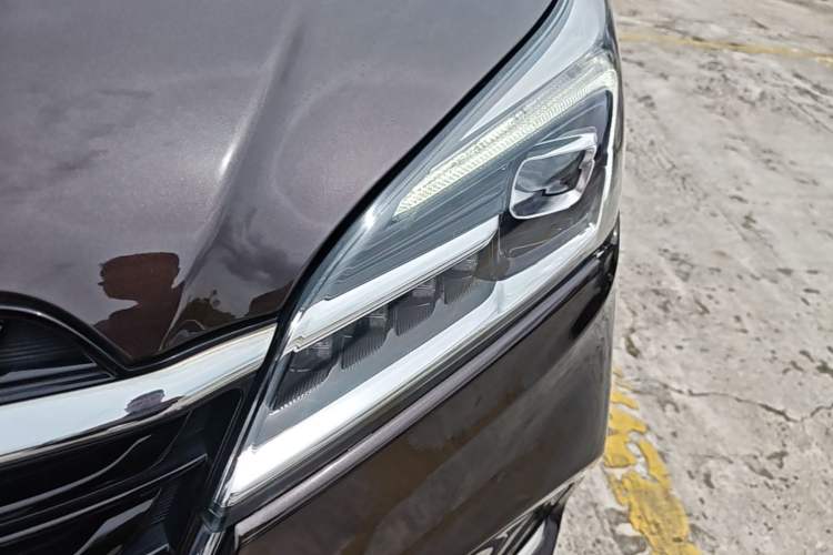 Used Buick Envision 2020 20T Two-Wheel Drive Elite Version Left Front Headlight