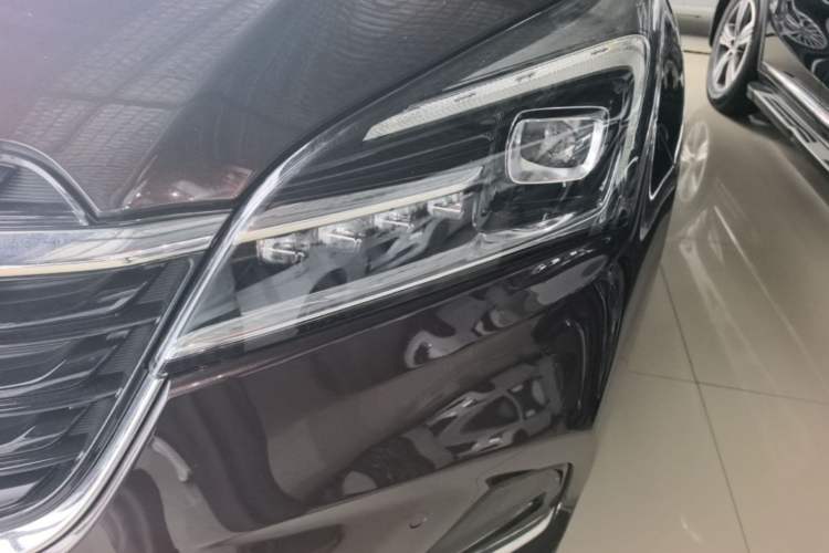 Used Buick Envision 2020 28T Four-Wheel Drive Luxury Version Left Front Headlight