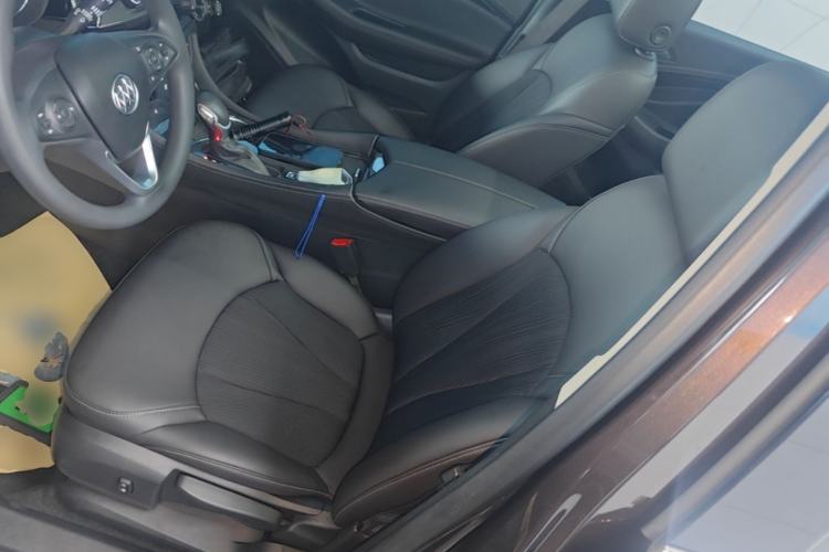 Used Buick Envision 2020 20T Two-Wheel Drive Leading Version Left Front Seat