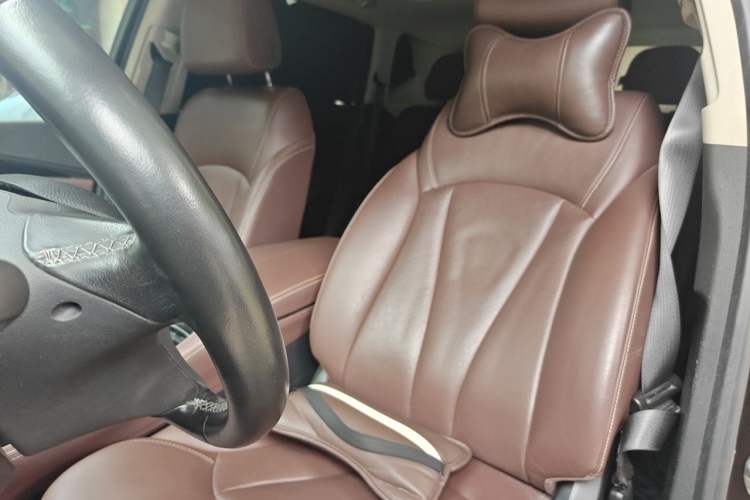 Used Buick Envision 2020 20T Two-Wheel Drive Luxury Model Left Front Seat