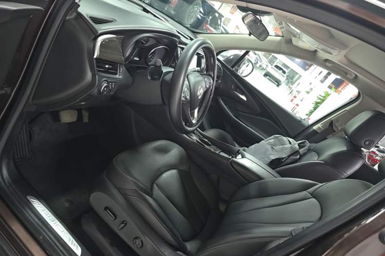 Used Buick Envision 2020 20T Two-Wheel Drive Elite Version Left Front Seat