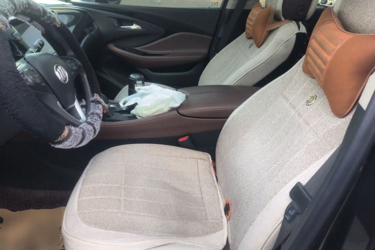 Used Buick Envision 2020 20T Two-Wheel Drive Luxury Model Left Front Seat