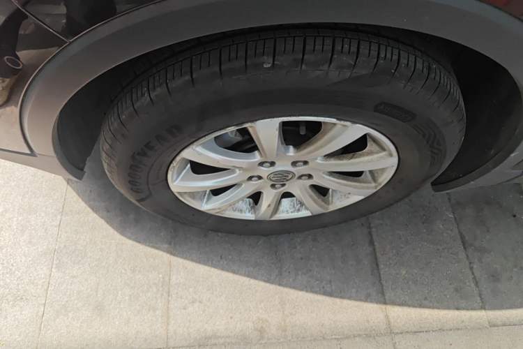 Used Buick Envision 2020 20T Two-Wheel Drive Luxury Model Left Front Wheel Hub