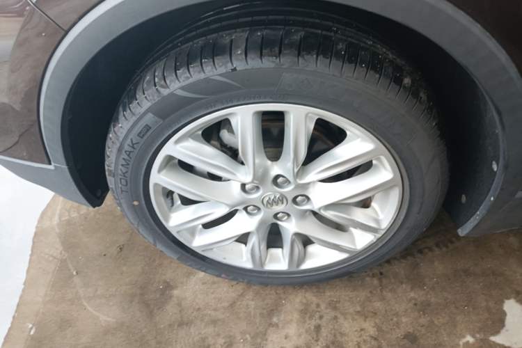 Used Buick Envision 2020 28T Four-Wheel Drive Elite Version Left Front Wheel Hub