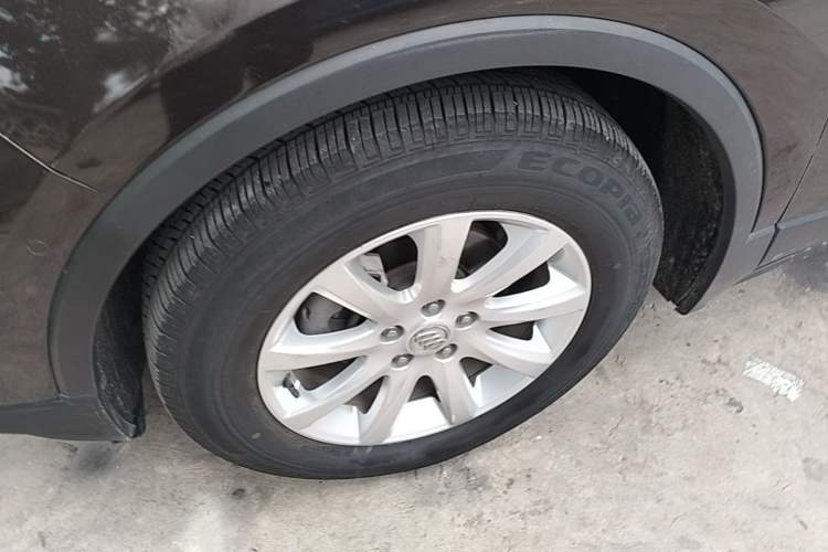 Used Buick Envision 2020 20T Two-Wheel Drive Luxury Model Left Front Wheel Hub
