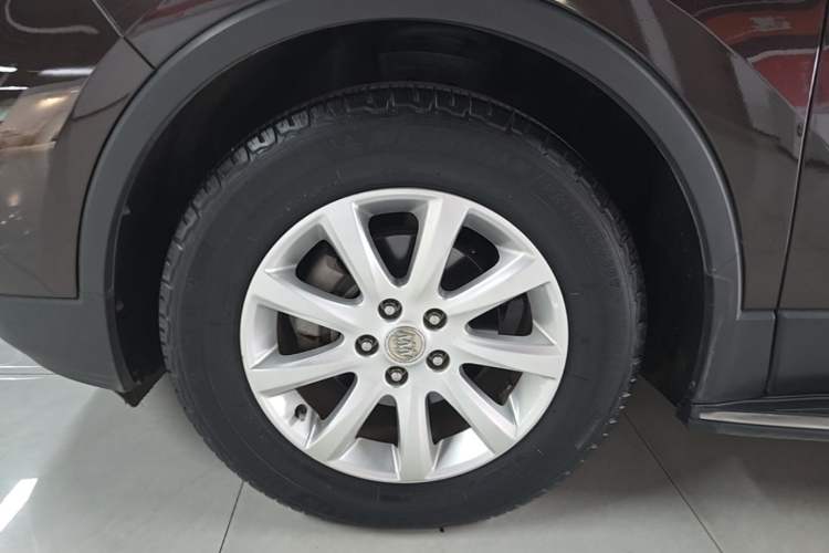Used Buick Envision 2020 20T Two-Wheel Drive Elite Version Left Front Wheel Hub
