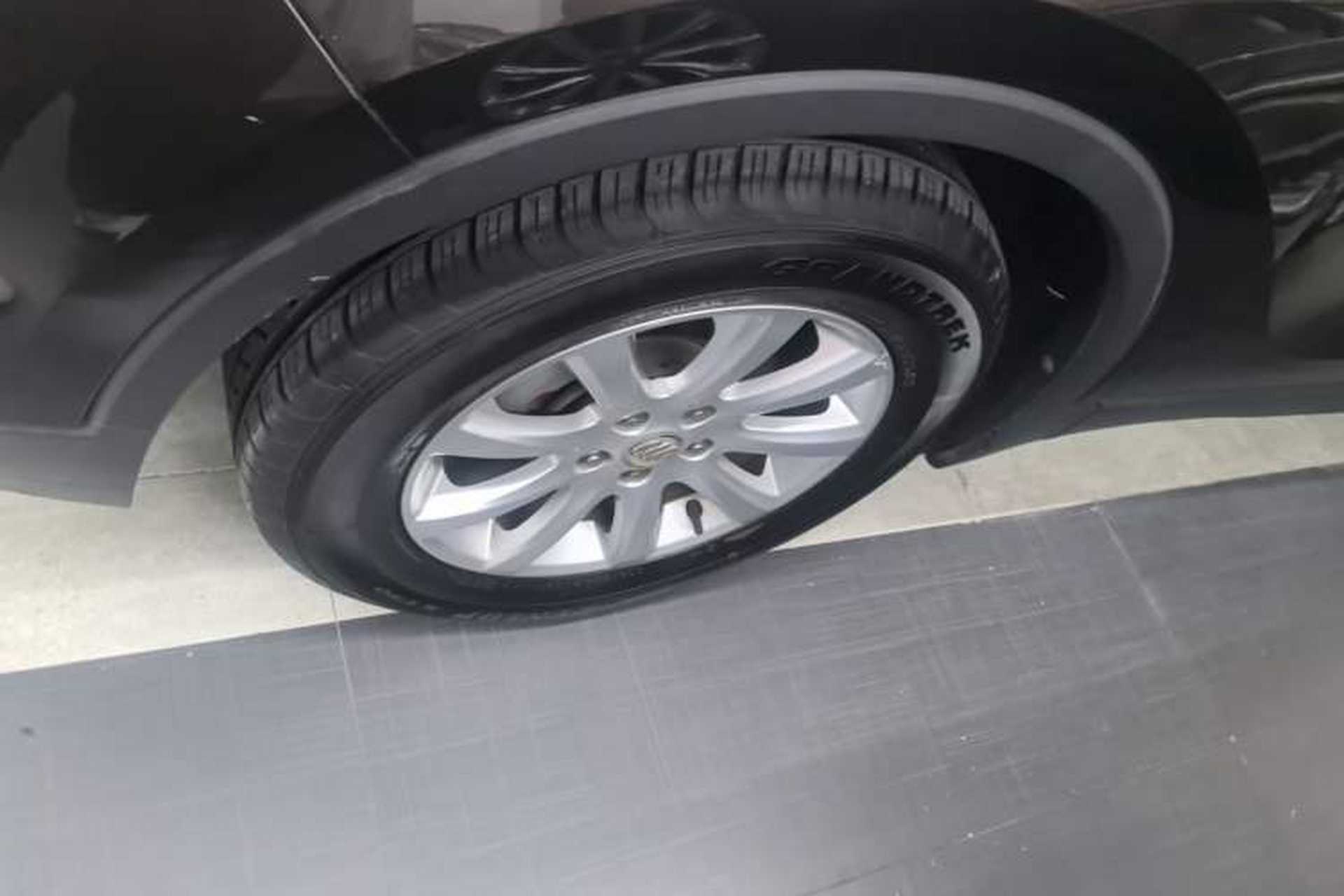 Used Buick Envision 2020 20T Two-Wheel Drive Leading Version Left Front Wheel Hub